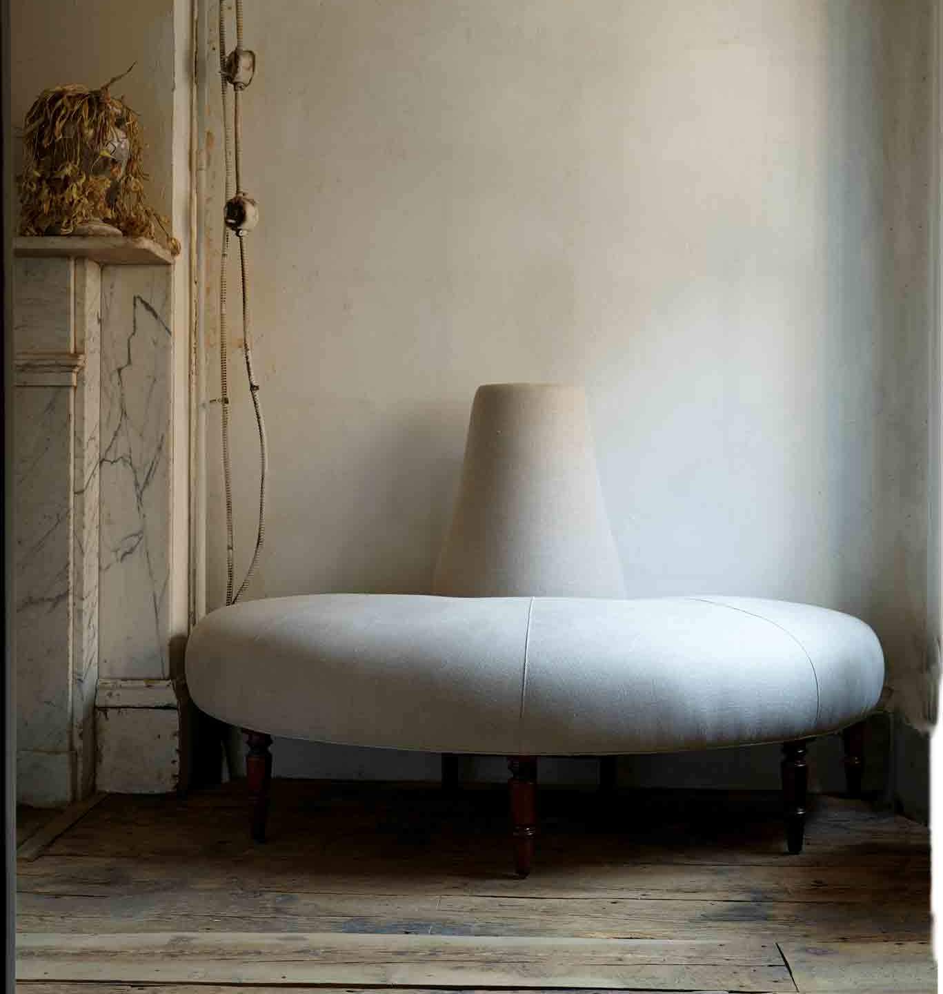 Cisco Home Coin Sofa - Thumbnail 2