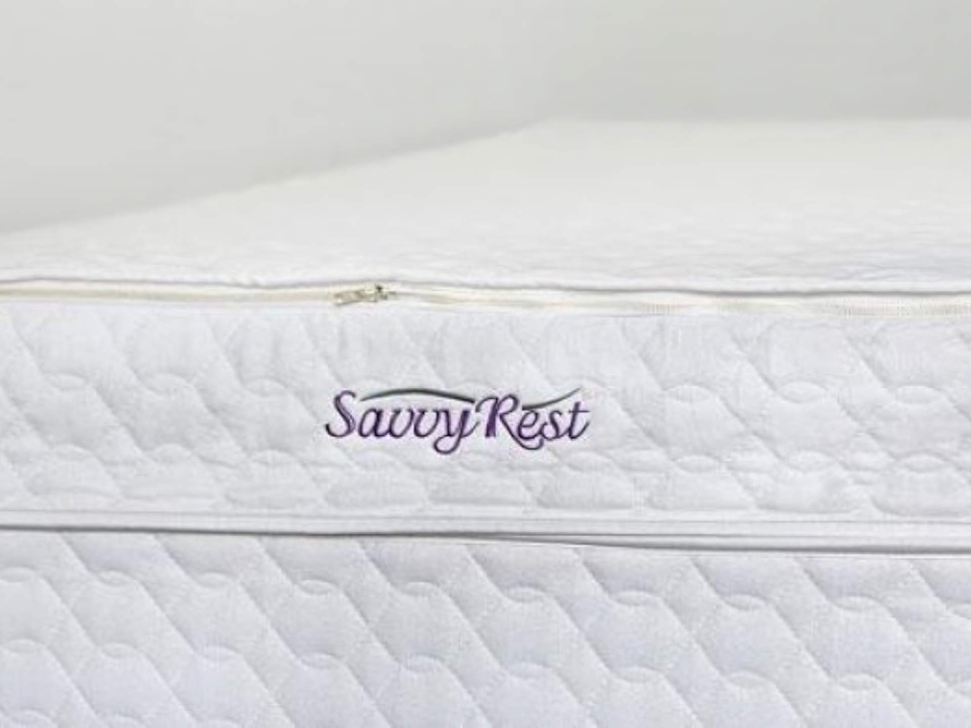 Savvy Rest Tranquility Latex Mattress - Thumbnail 4