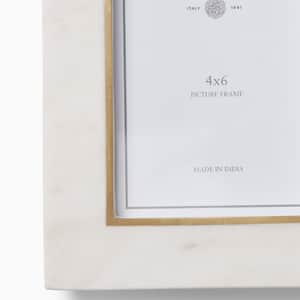 Pietra Frame