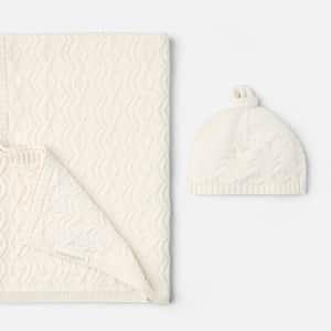 Wren Organic Knit Baby Gift Set