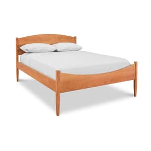 Vermont Shaker Moon Bed - Queen - Floor Model