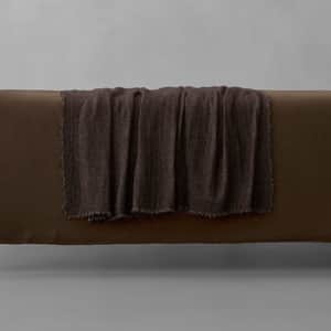 Tiub Throw