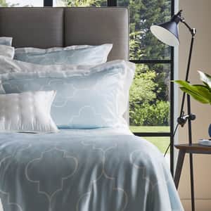 Windsor Silk Decorative Pillow - Ivory
