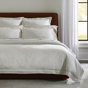 Leonessa Duvet Cover