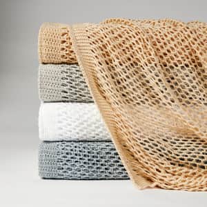 Mare Throw