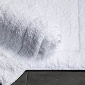 Maestro Bath Rug