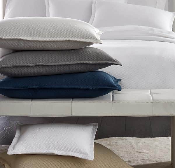 Perrio Coverlet image