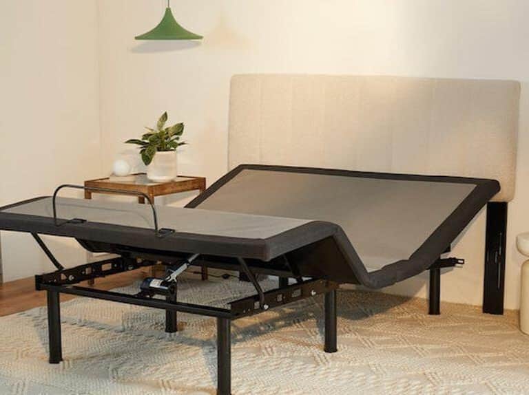 Bliss Attachable Headboard image