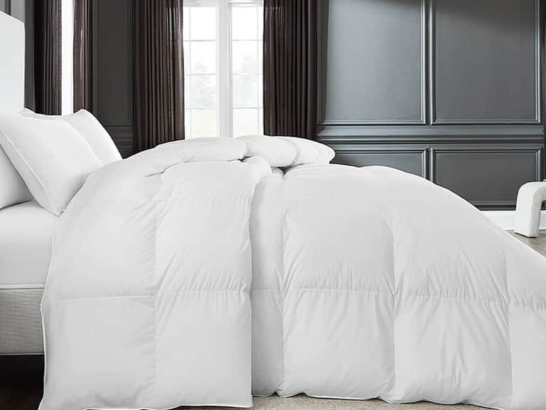 Sferra Cardigan Down Duvet