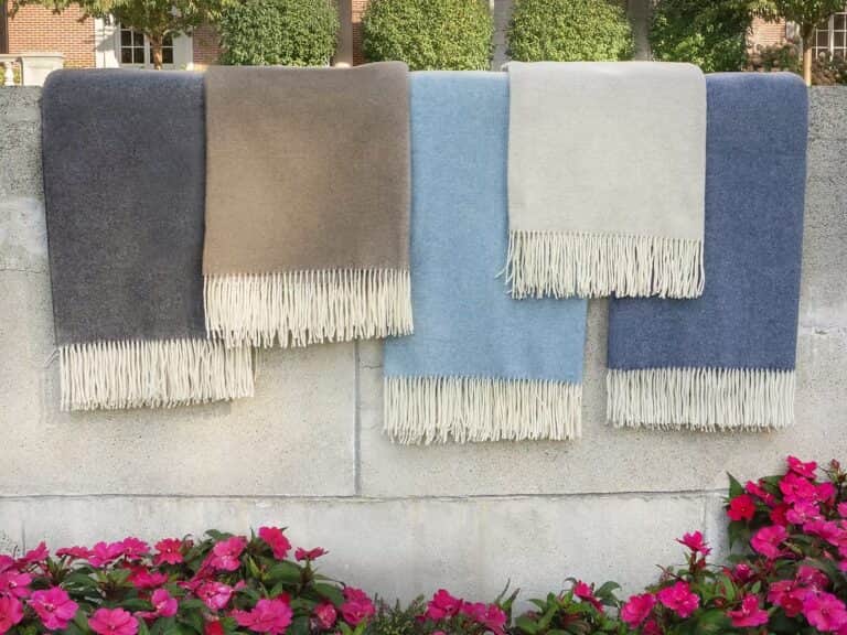 St Geneve Freya Wool and Cashmere Throw