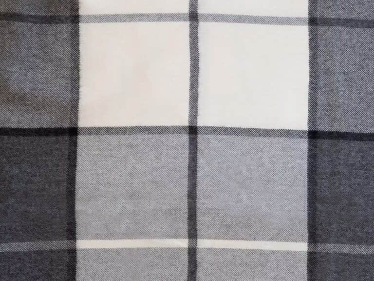 St Geneve Mika Baby Alpaca Throw image