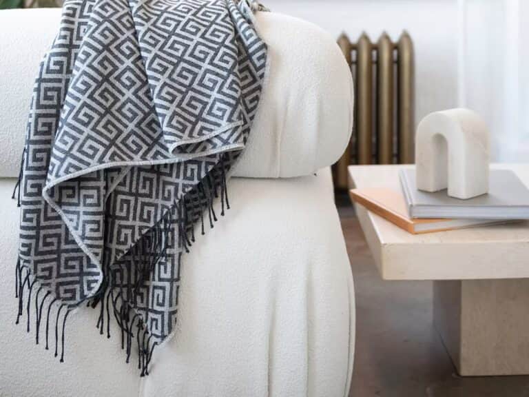 St Geneve Bruno Baby Alpaca Throw image