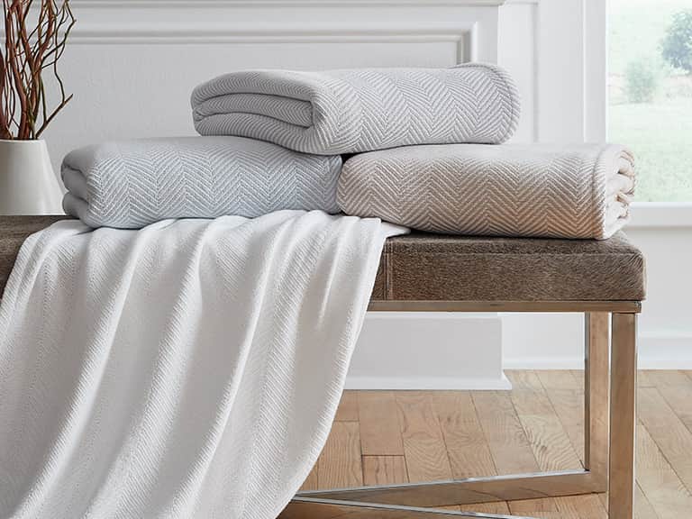 Camilo Blanket image