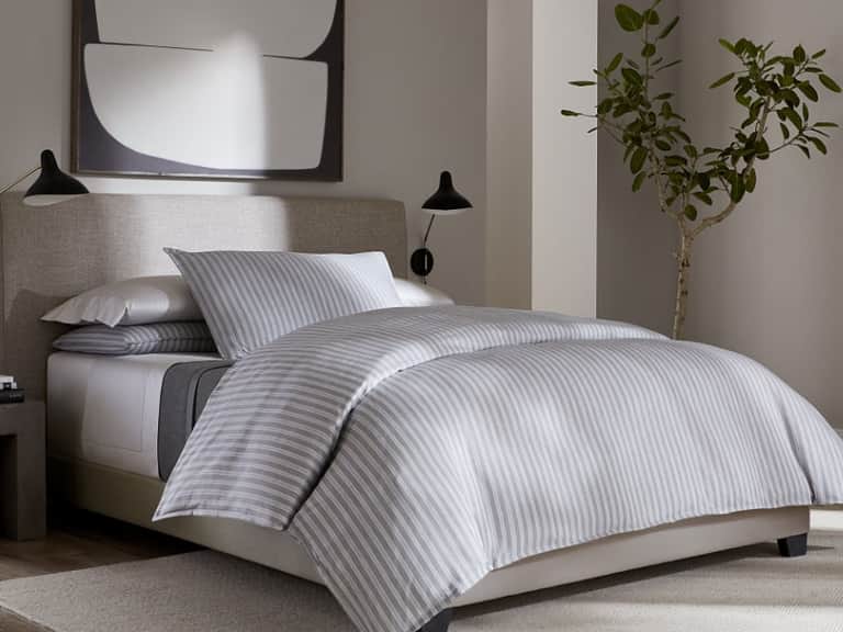 Leranto Duvet Cover image