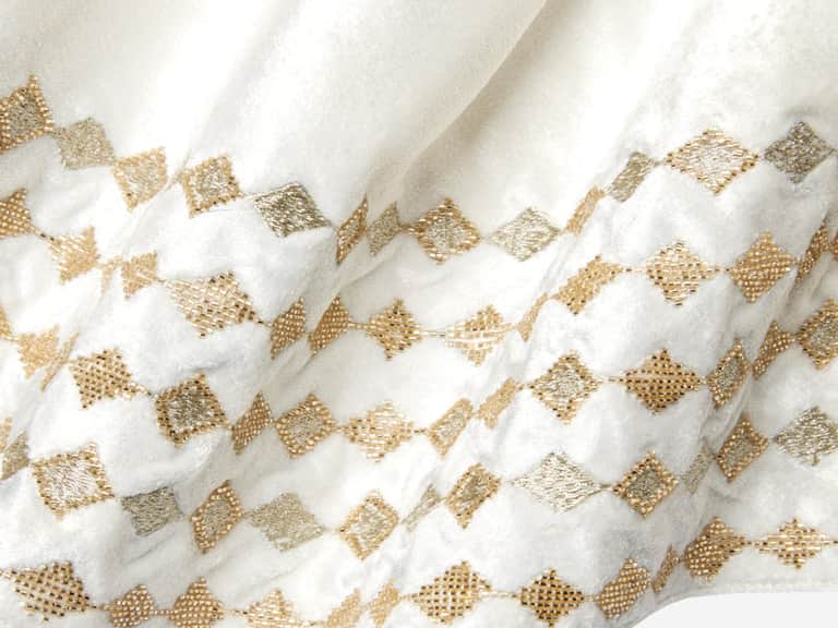 Lucido Treeskirt image