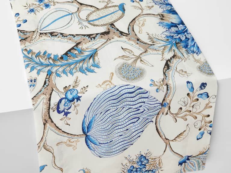 Pondicherry Table Runner image