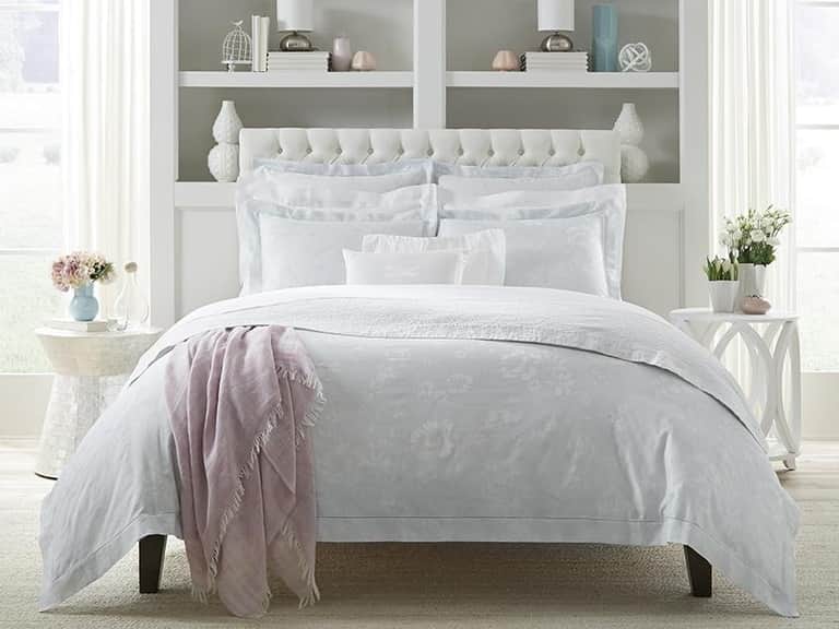 Lizana Duvet Cover image
