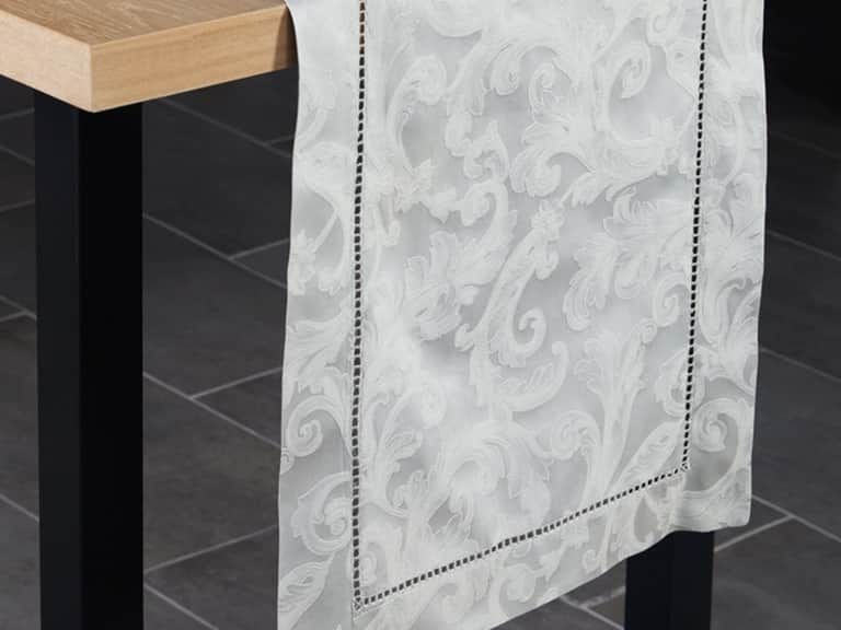 Acanthus Runner image