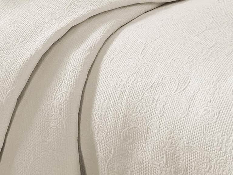 Alice Coverlet image