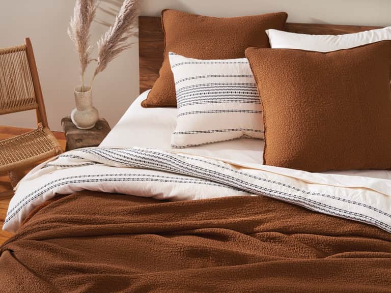 Rippled Stripe Organic Duvet Cover image