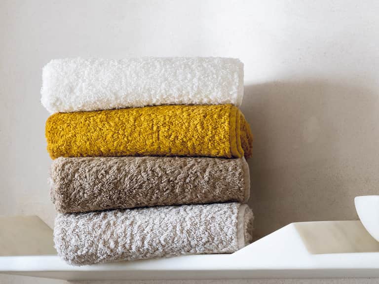 Graccioza Egoist Towels image