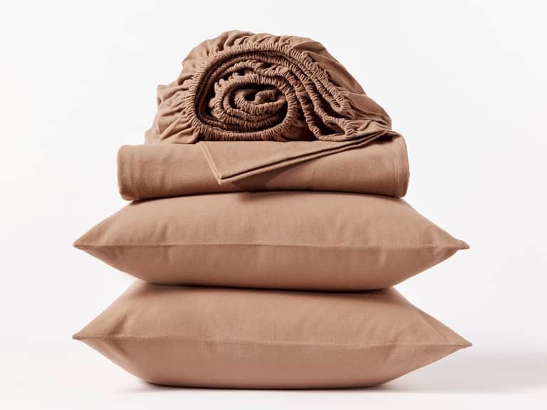 Cloud Brushed&trade; Organic Flannel Sheet Set image