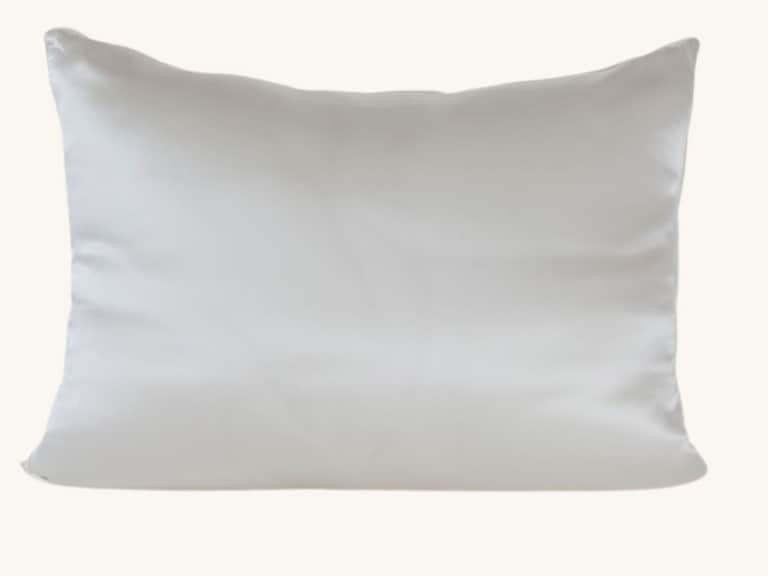 Charmeuse Silk Pillowcase with Mulberry Silk Filling image