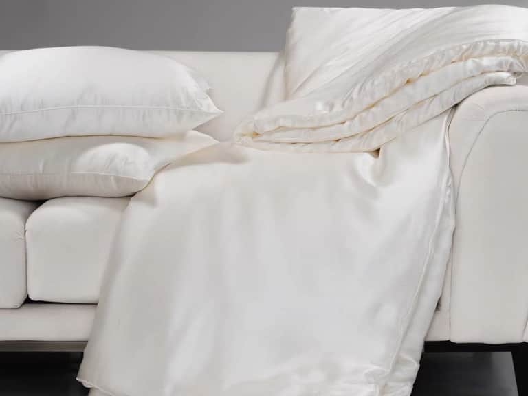 Silk Filled Comforter with Silk Shell by La Seta image