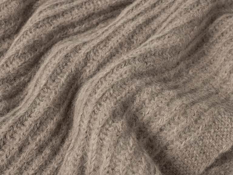 Andes Suri Alpaca Knit Throw image