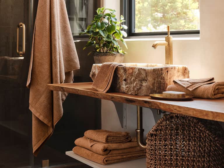 Temescal Organic Towels image