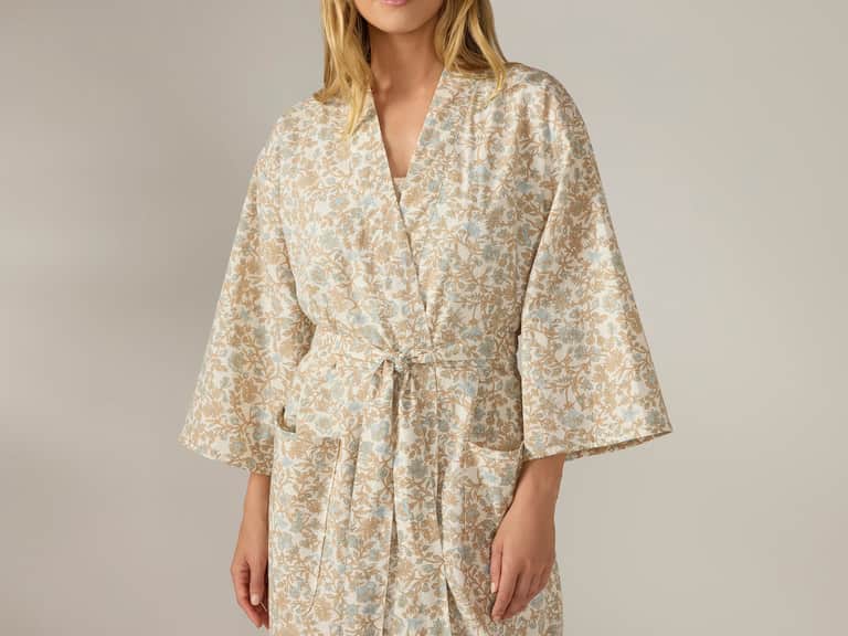 Women's Isla Organic Cotton Robe image