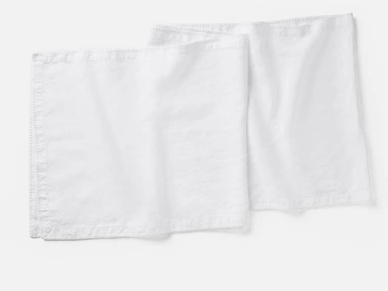 Olivos Embroidered Organic Linen Runner image