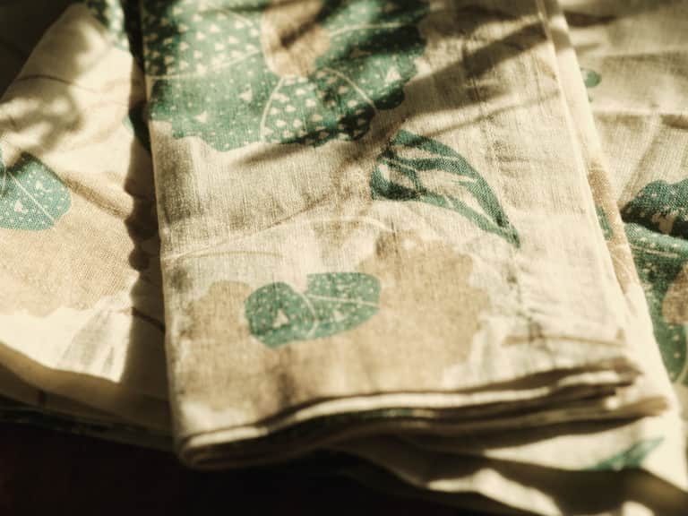 Aurora Print Table Runner image