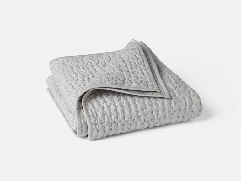 Pebbled Handstitched Organic Toddler Quilt image