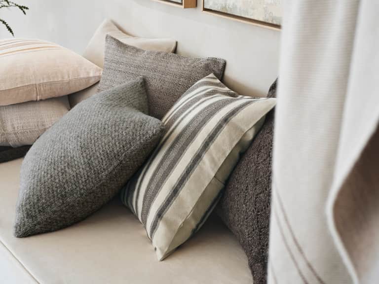 Cordillera Alpaca Cotton Knit Decorative Pillow image