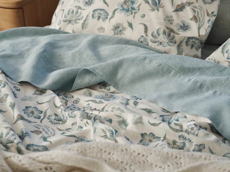 Viola Organic Print Duvet Cover image