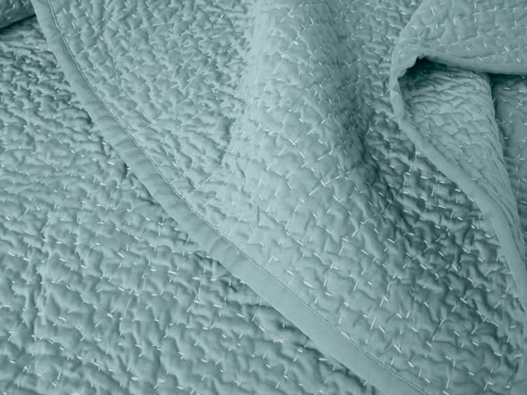 Pebbled Handstitched Organic Toddler Quilt image