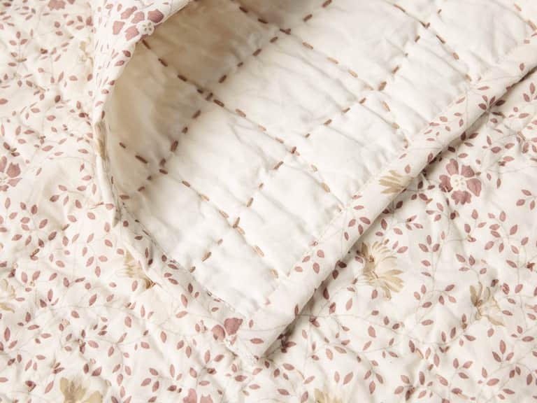 Pebbled Handstitched Organic Toddler Quilt image