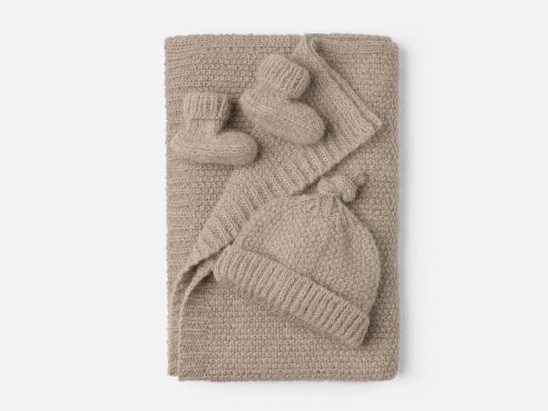 Semilla Suri Alpaca Knit Baby Gift Set image