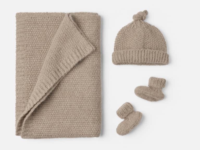 Semilla Suri Alpaca Knit Baby Gift Set image