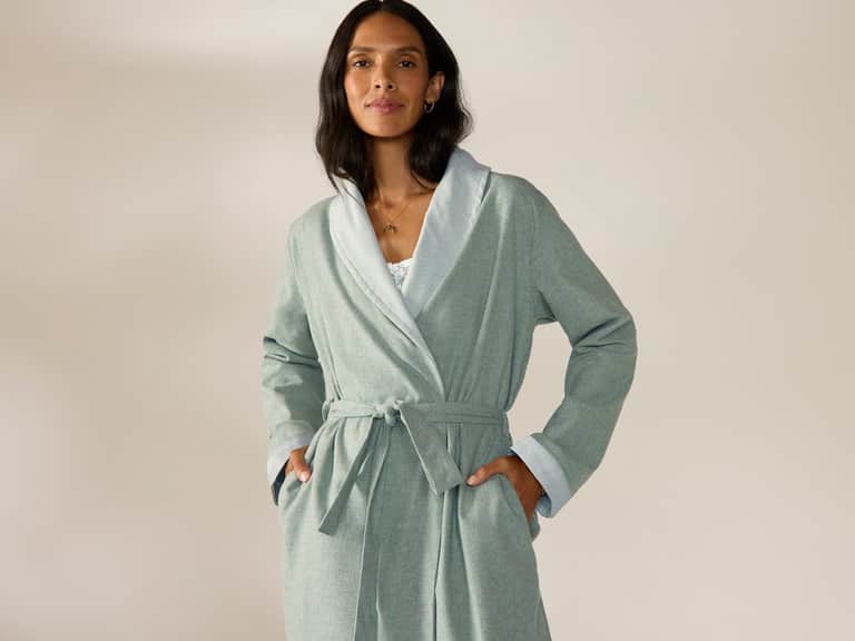 Women's Cloud Brushed Organic Flannel Robe image