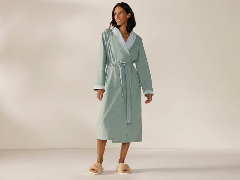 Women's Cloud Brushed Organic Flannel Robe image