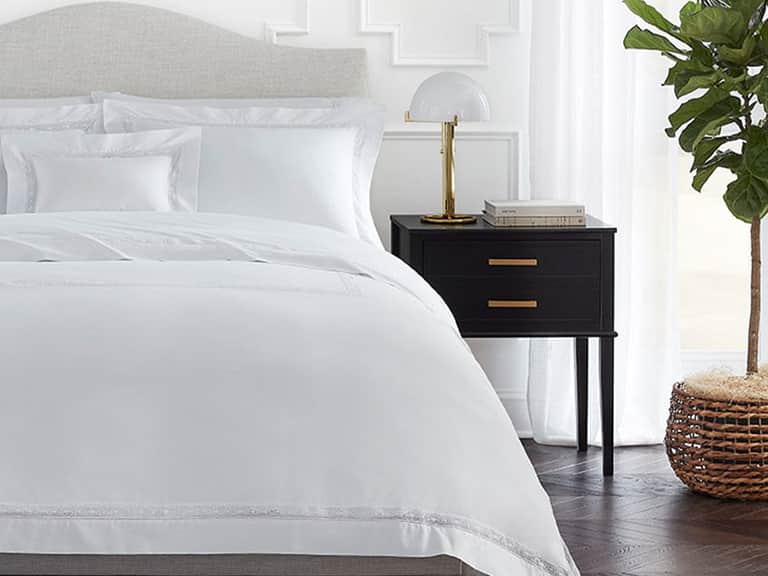 SFERRA Giza 45 Lace Flat Sheet image