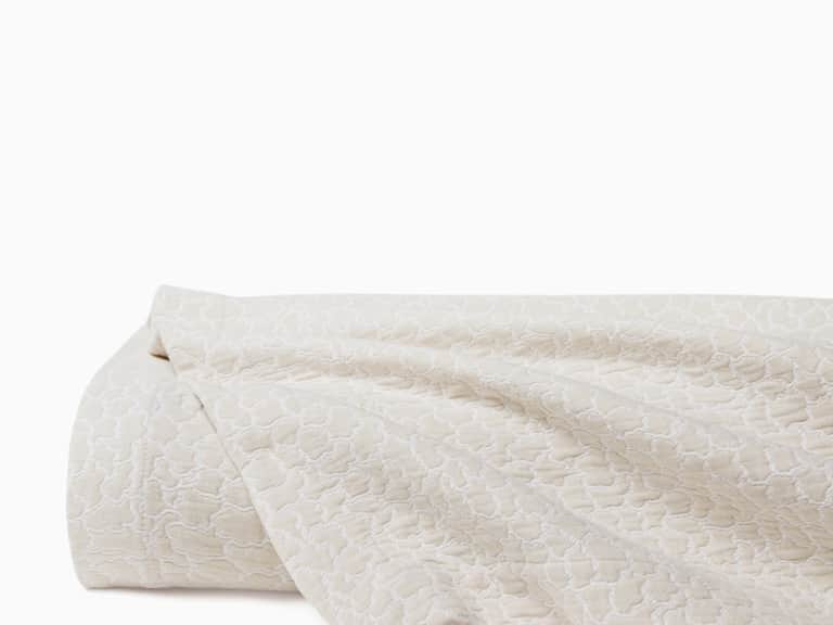 Aurelia Coverlet image