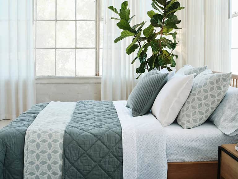Palomar Organic Coverlet image