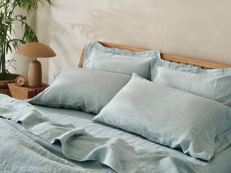 Organic Relaxed Linen Fitted Sheet image