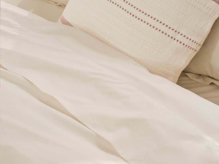Refined Organic Percale Sheet Set image