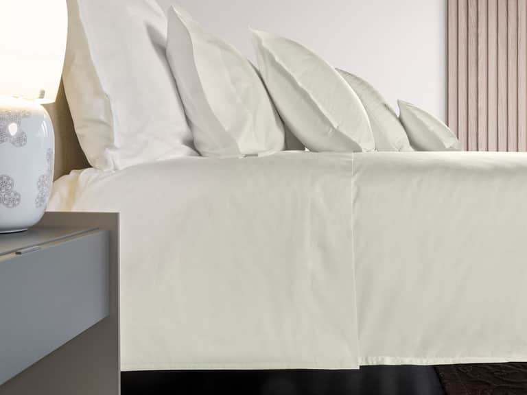 Nuvola Lineare Sateen Sheet Set image