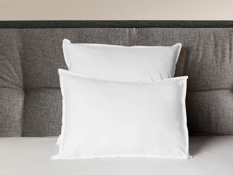 Nuvola Lineare Sateen Sham image