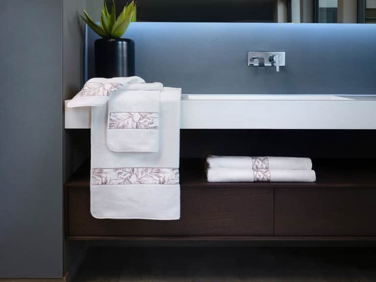 Natura Luxury Bath Math image